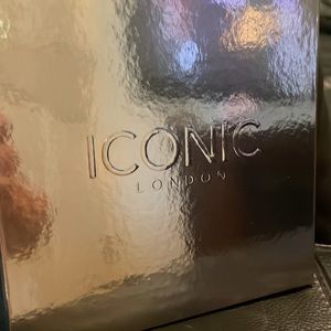 ICONIC LONDON Sunset To Sunrise Palette eyeshadow